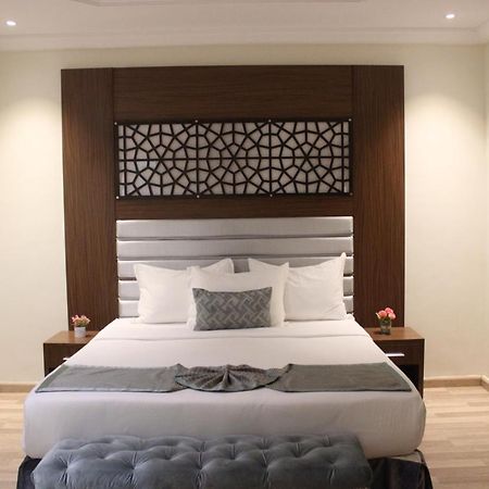 Glamour Hotel Джеда Екстериор снимка