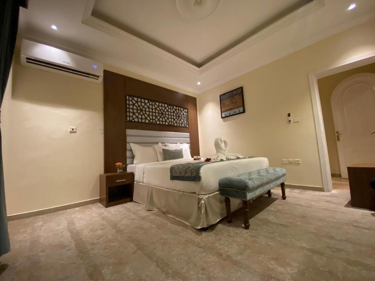 Glamour Hotel Джеда Екстериор снимка