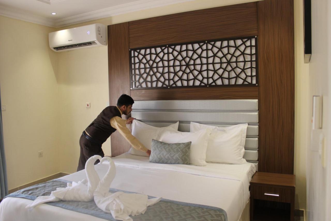 Glamour Hotel Джеда Екстериор снимка