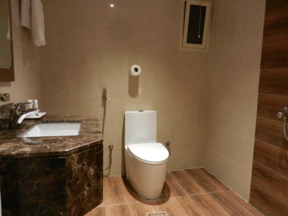Glamour Hotel Джеда Екстериор снимка